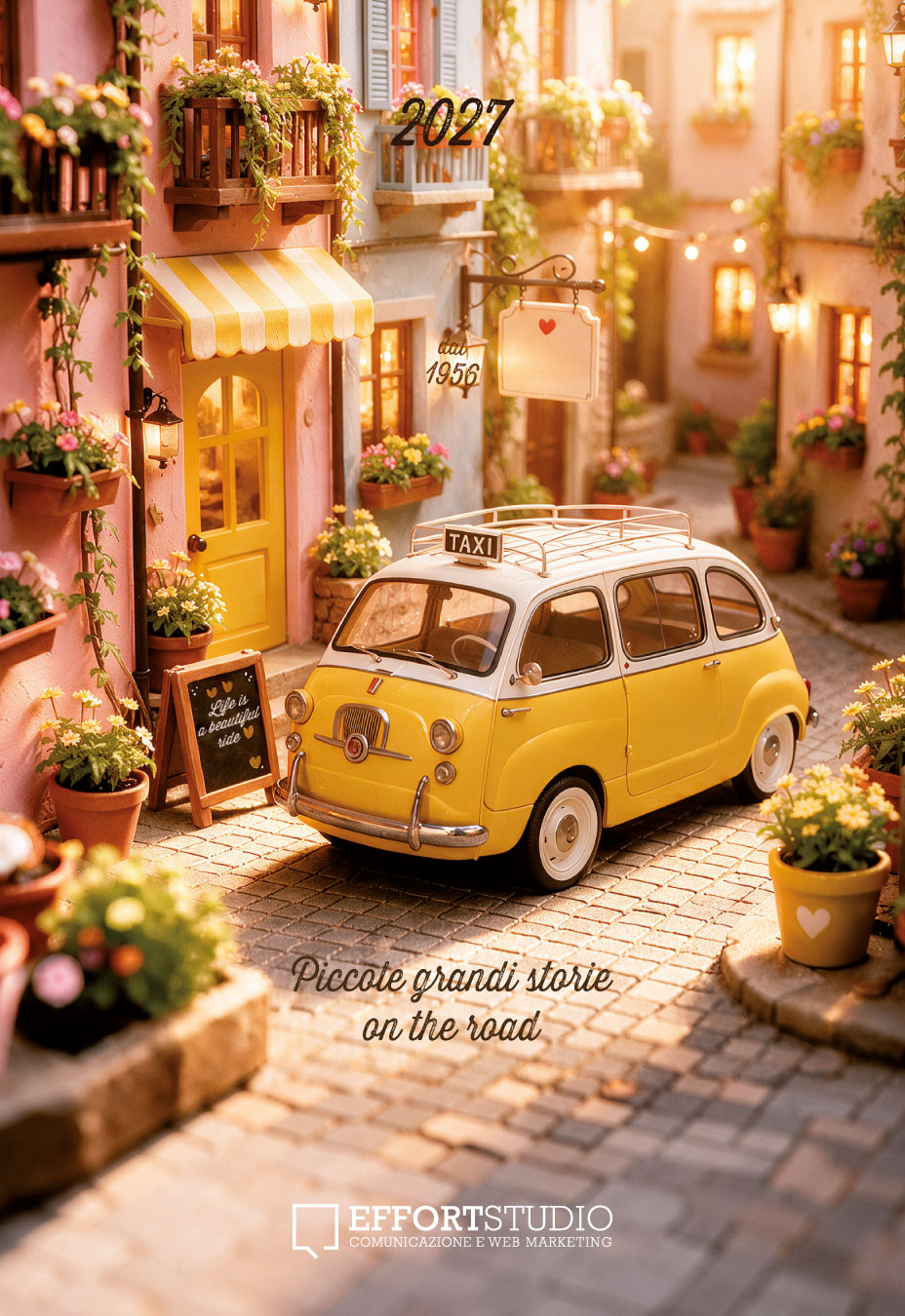 Copertina del calendario 2027 con riproduzione in miniatura di un vicolo soleggiato pugliese, un taxi d'epoca giallo e la scritta "Piccole grandi storie on the road - Effort Studio".